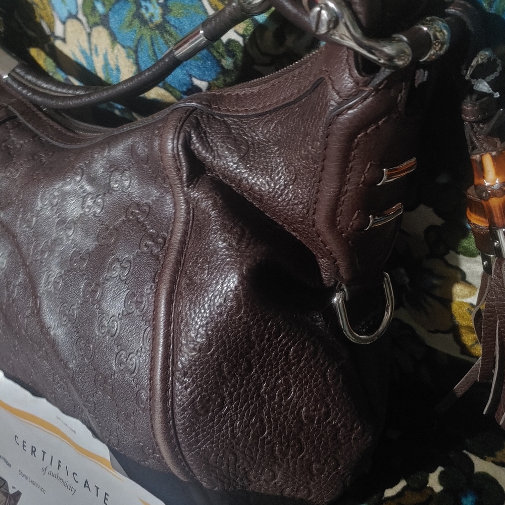 Authentic gucci back - Picture 3 of 5